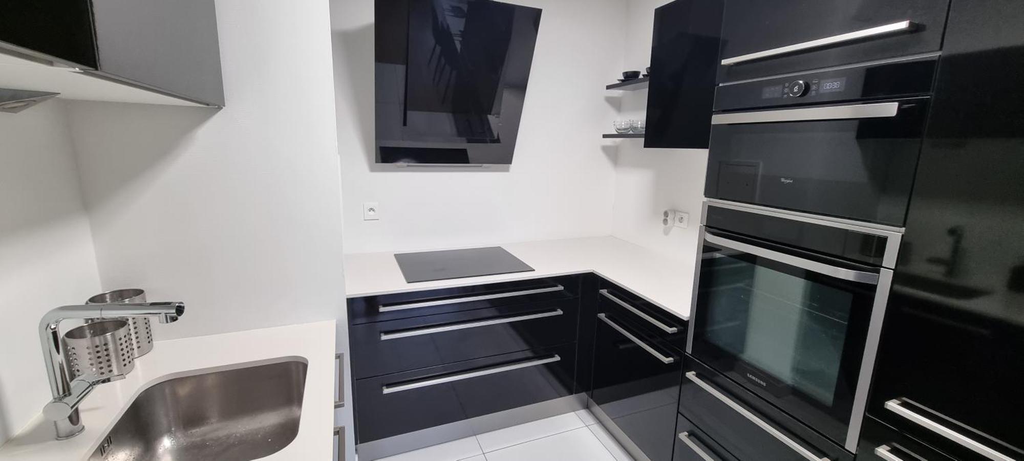 Bel Appartement Contemporain Avec Terrasse Climatisation Et Parking Payant En Option Strasbourg Eksteriør bilde